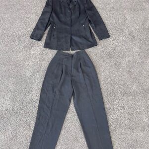 Vintage Amanda Smith Grey Women’s 2 Piece Pant Suit 100% Tencel Lyocell US 8 P